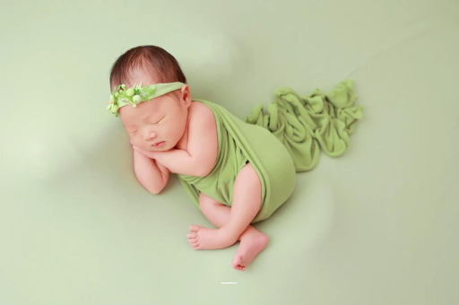 诸暨宝宝在肚子里打嗝